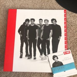 1D Binder & Harry Bracelet